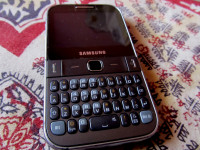Samsung Chat 527
