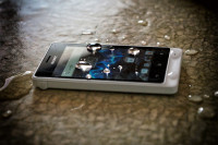 Pure White Sony Xperia go