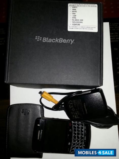 Black BlackBerry Bold 9700