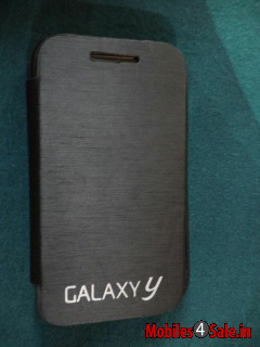 Black Samsung Galaxy Y