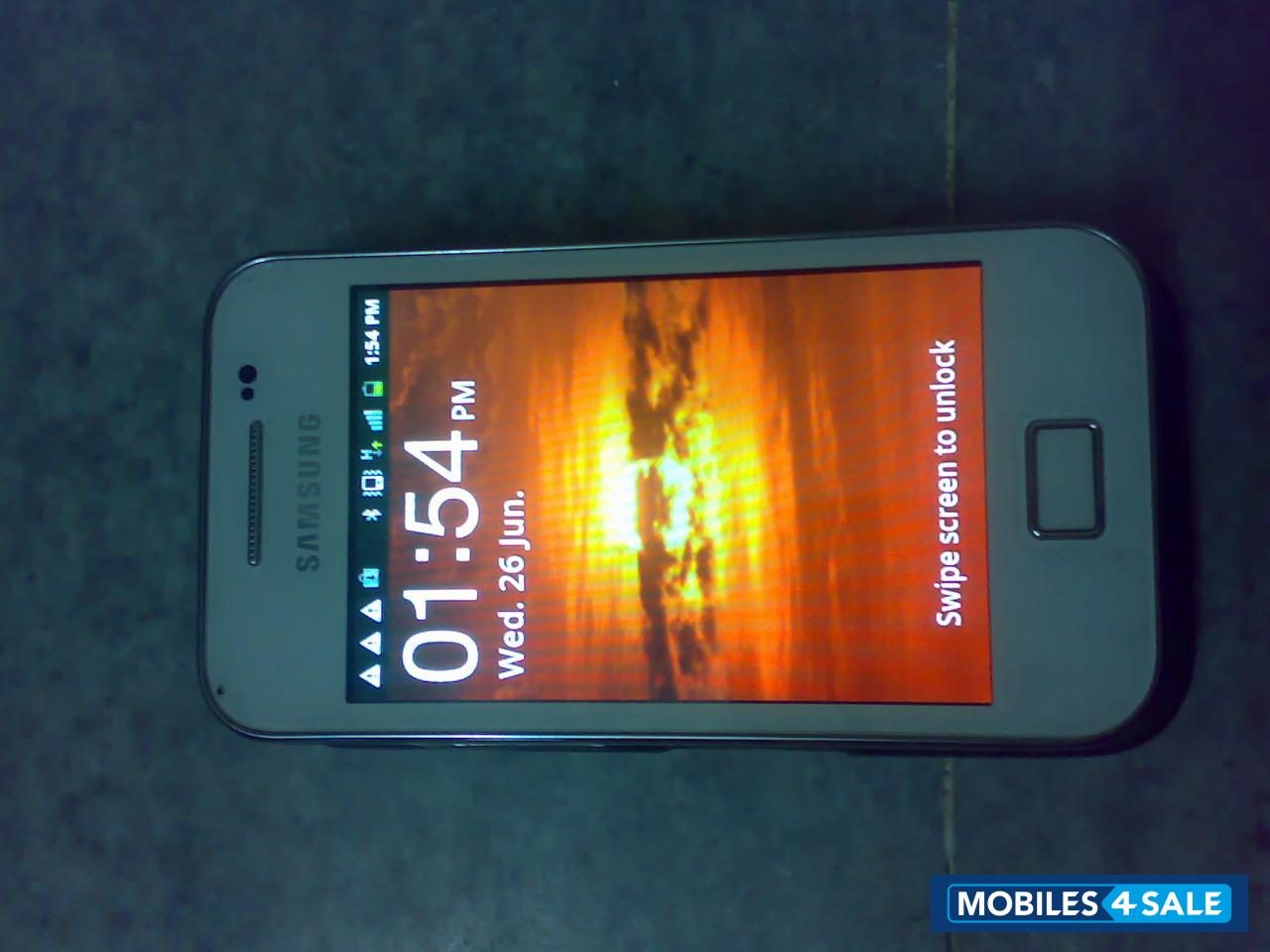 White Samsung Galaxy Ace GT-S5830i