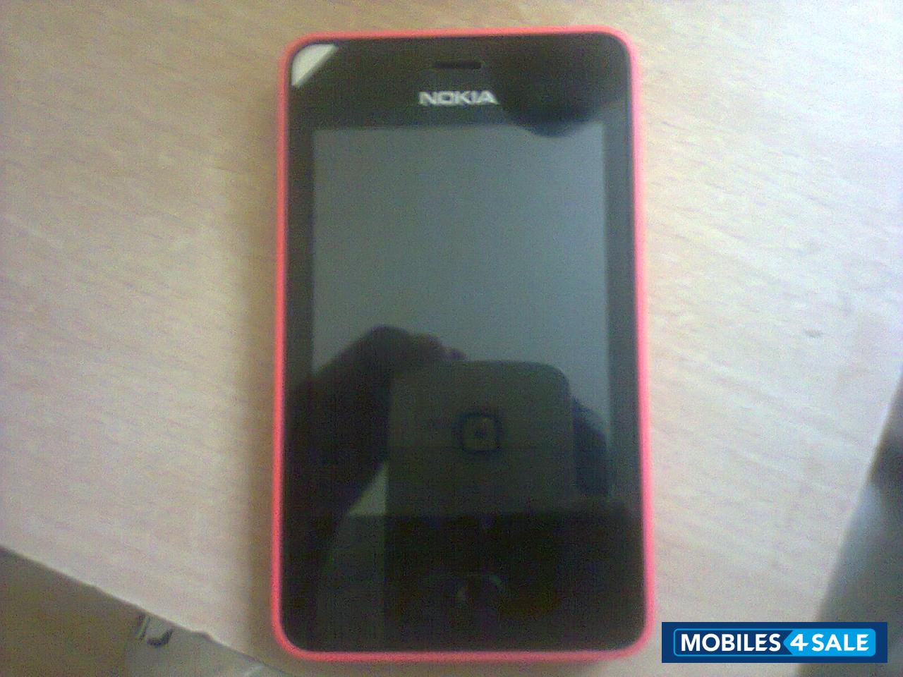 Red Nokia Asha 501