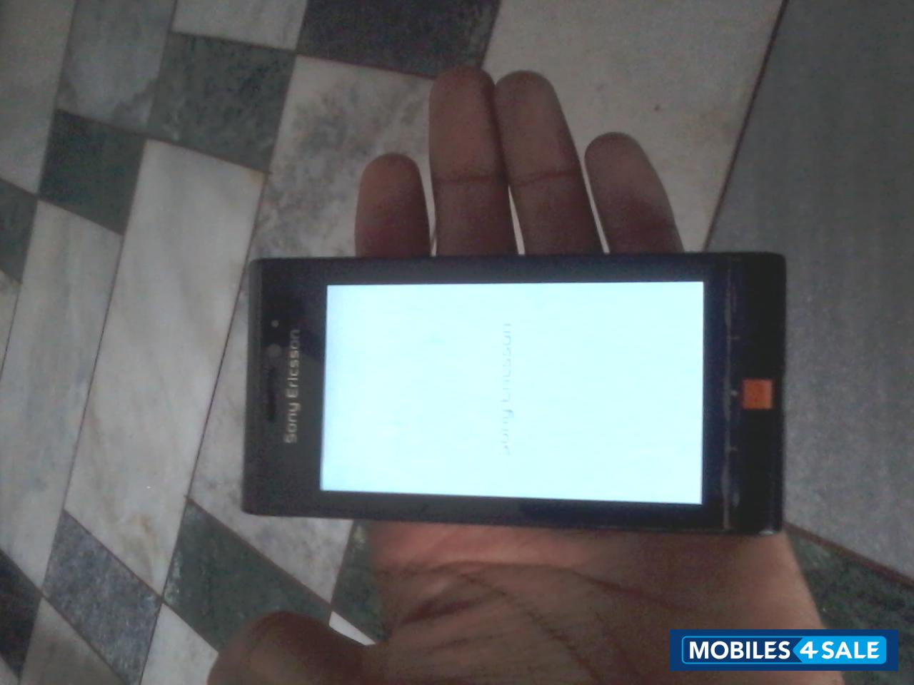 Z Black Sony Ericsson Satio