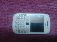 White BlackBerry Curve 9220