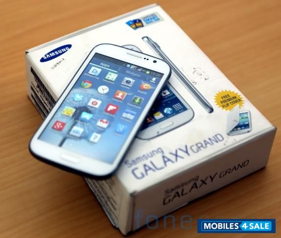 White Samsung Galaxy Grand GT-I9082