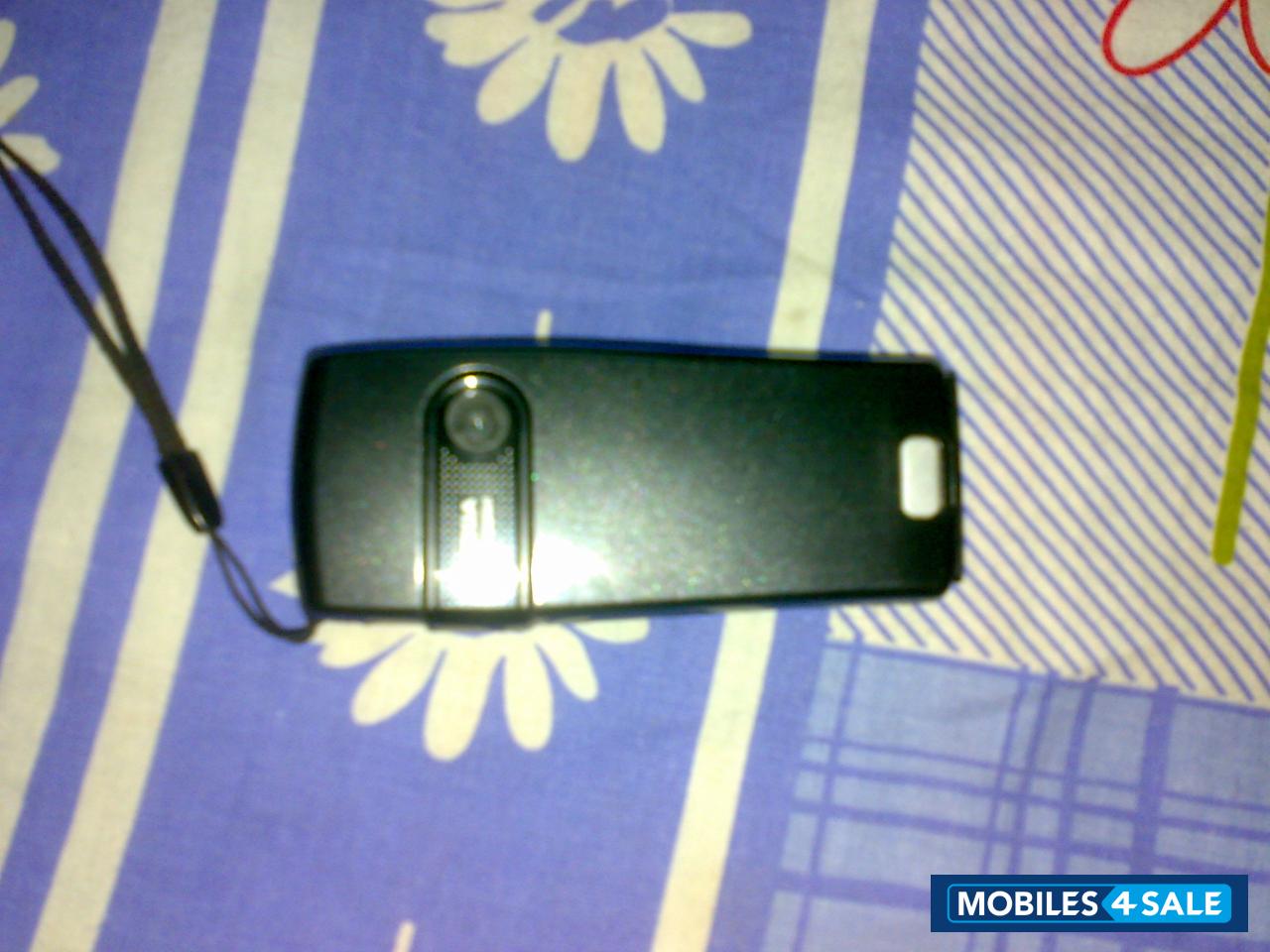 Black Nokia 6230i