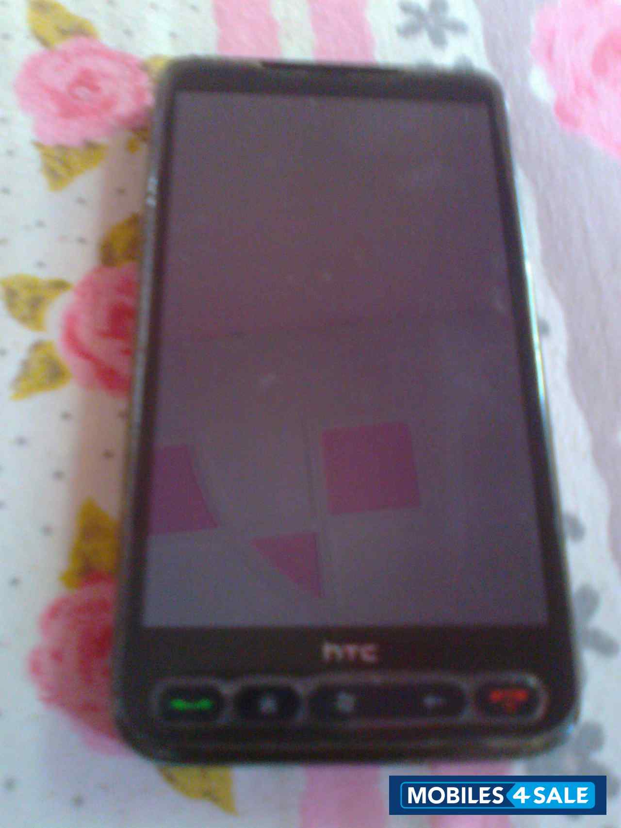 Black HTC Nexus