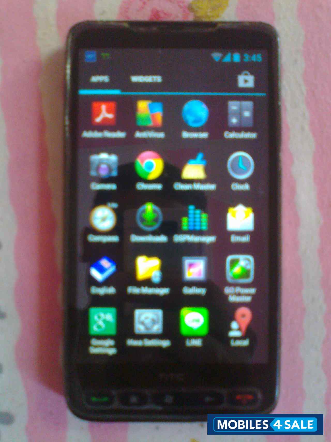 Black HTC Nexus