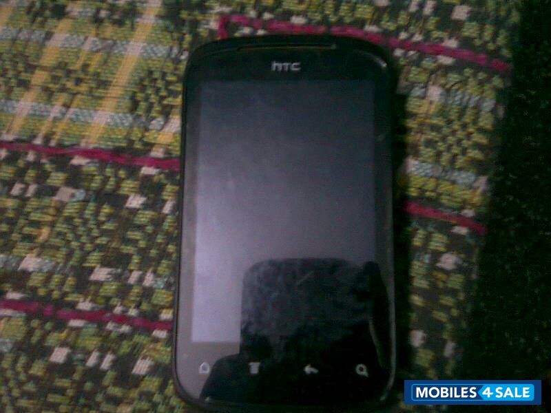 Black HTC Explorer