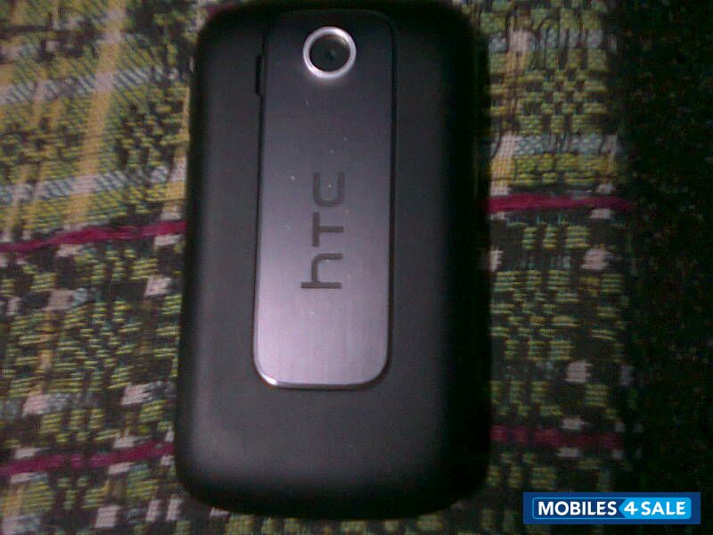 Black HTC Explorer