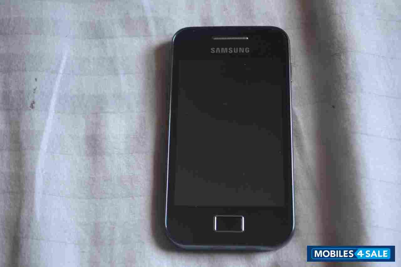 Black Samsung Ace S5830i