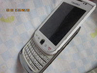 White BlackBerry Torch 9800