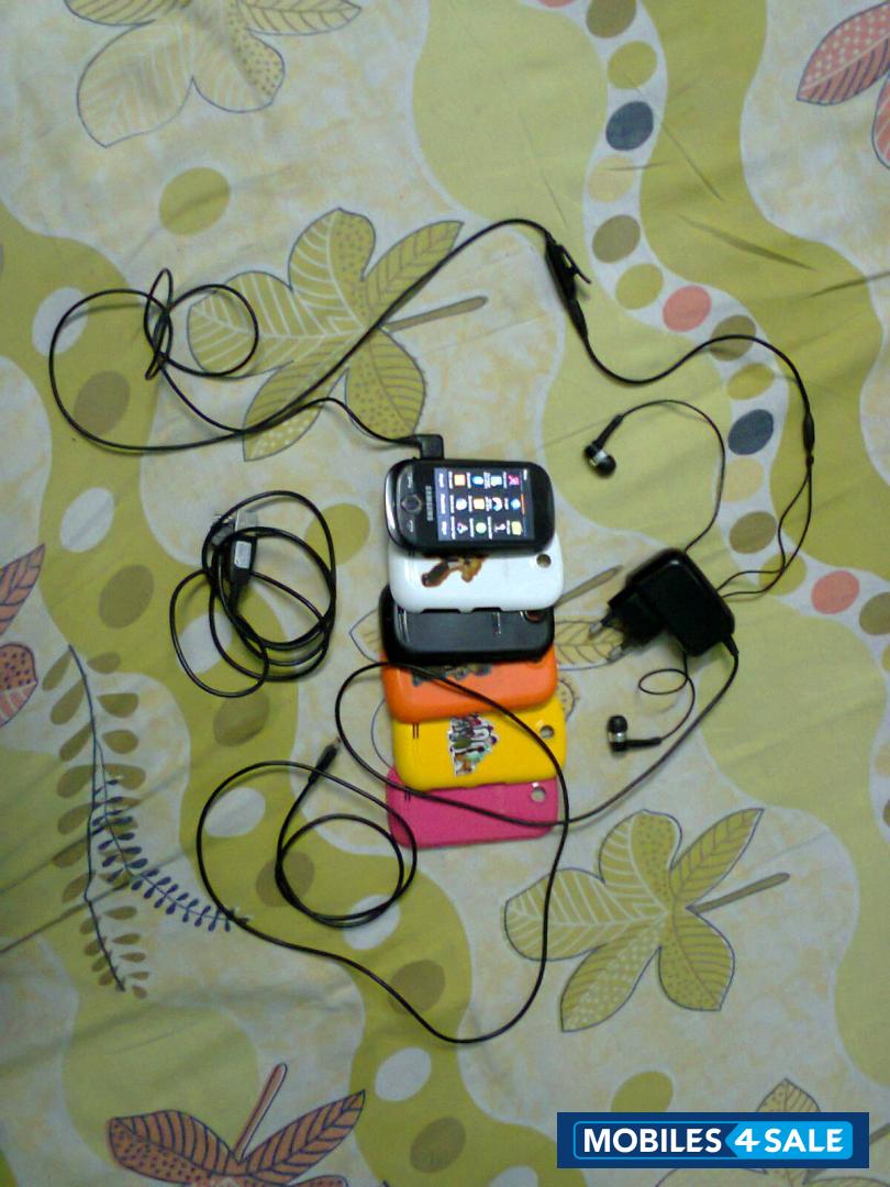 Front Side Is Black Along With Samsung Corby