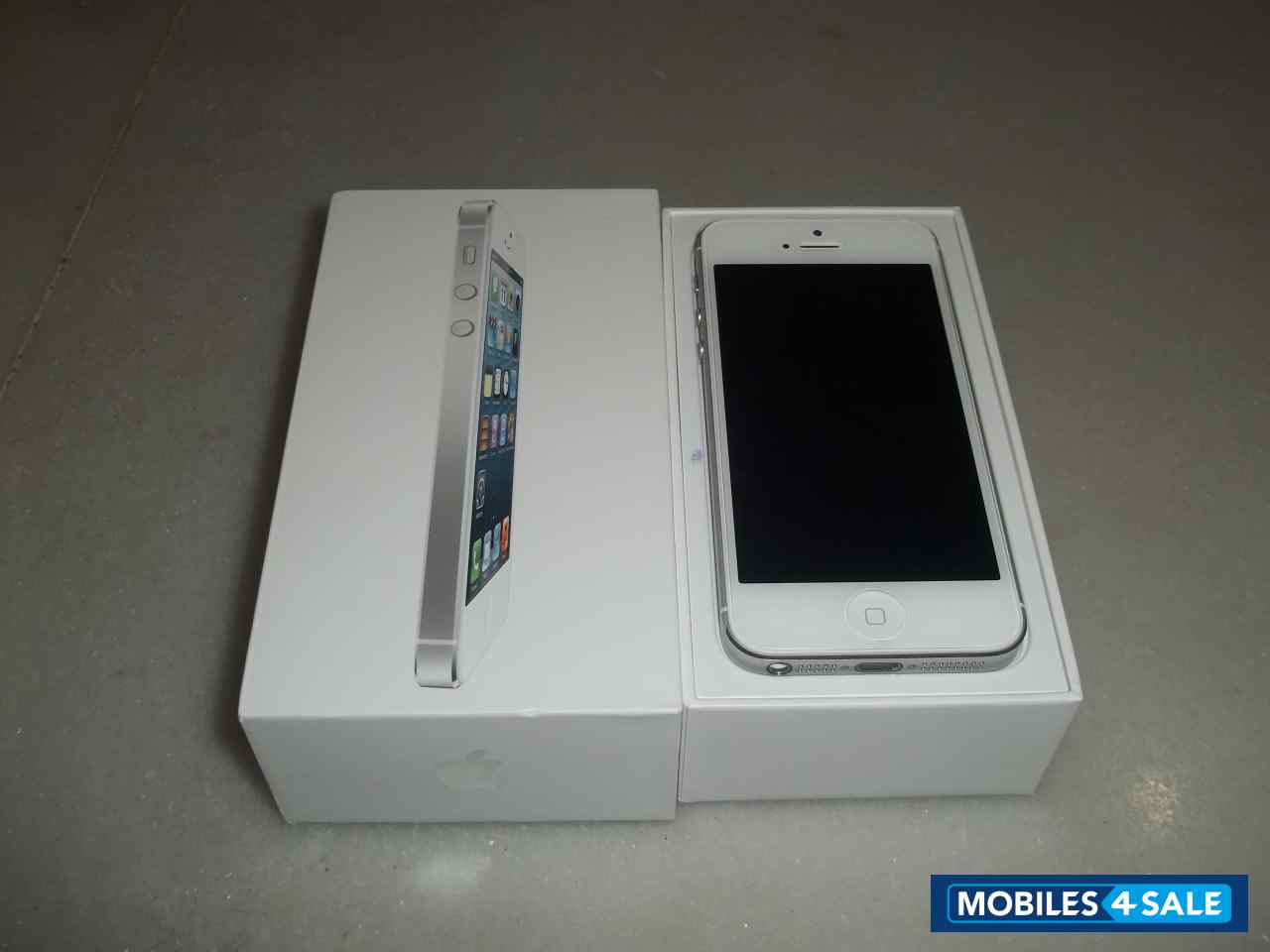 White- Silver 16 Gb Apple iPhone 5