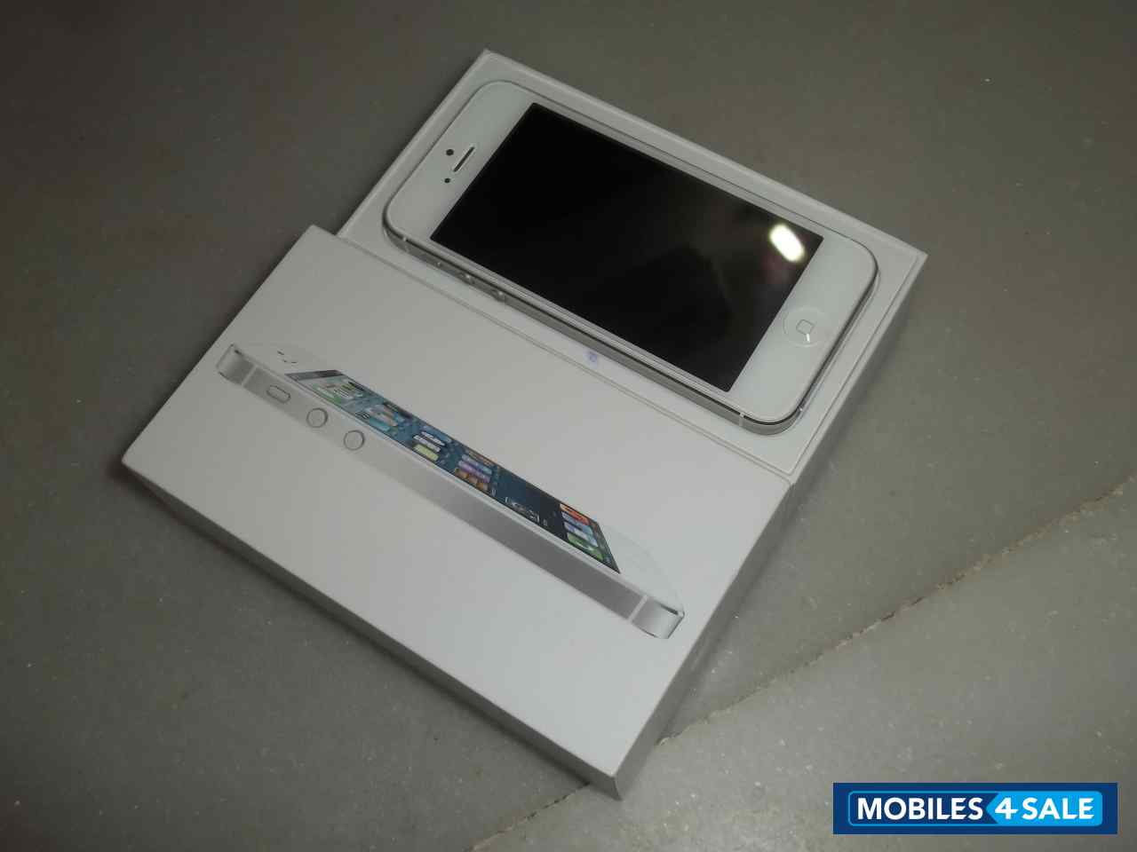 White- Silver 16 Gb Apple iPhone 5