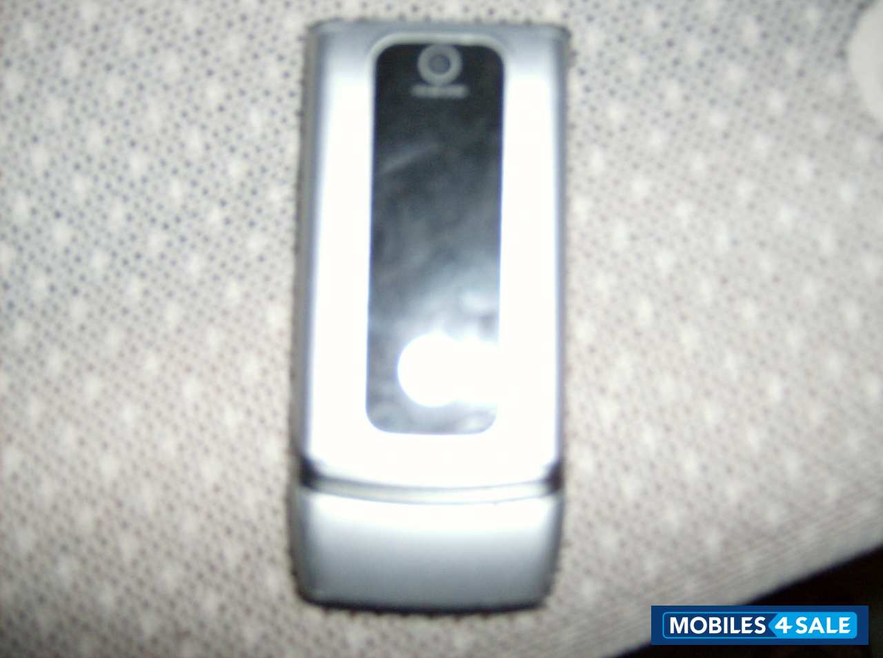 Silver Motorola W375