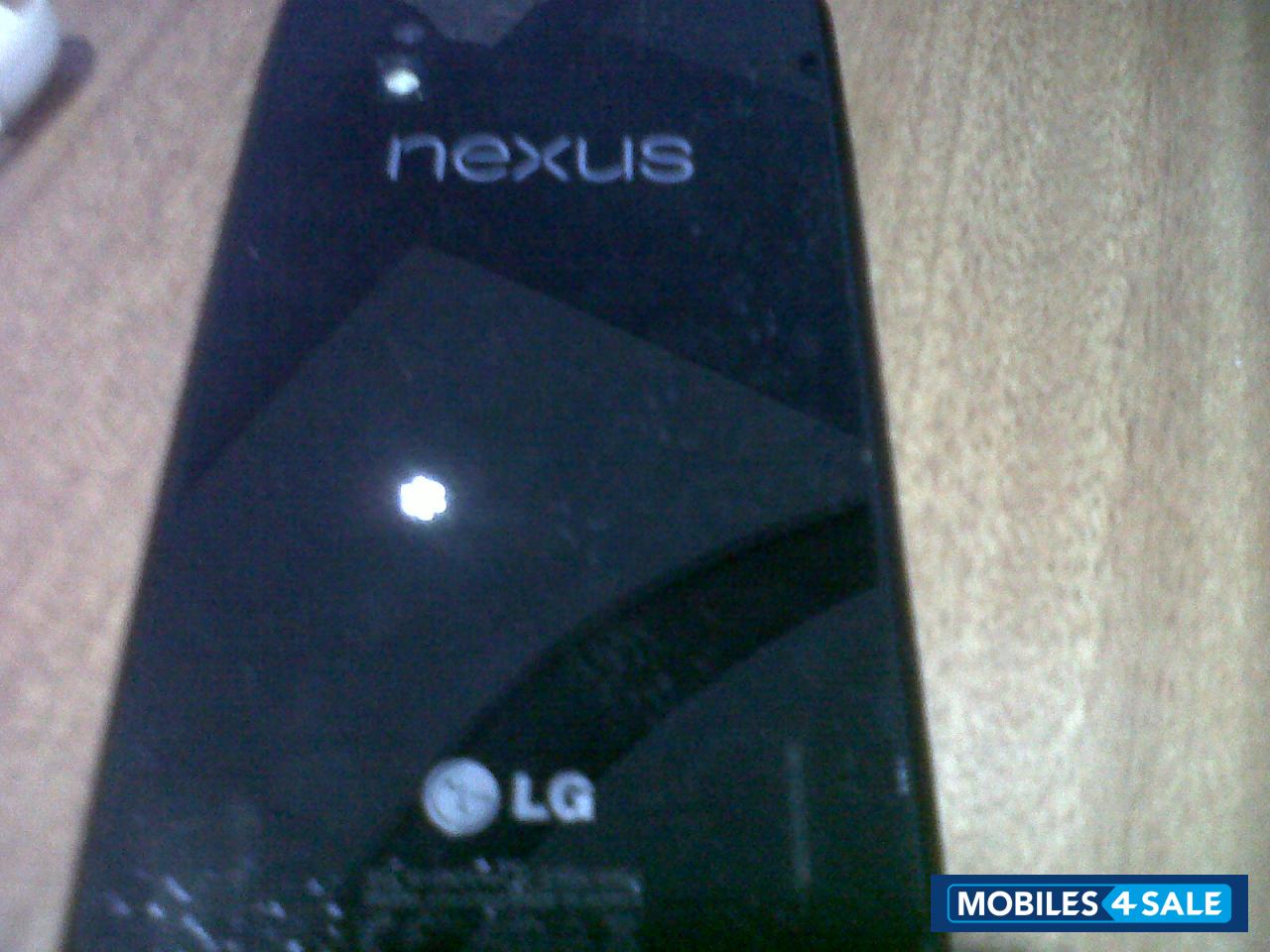 Black LG Nexus 4