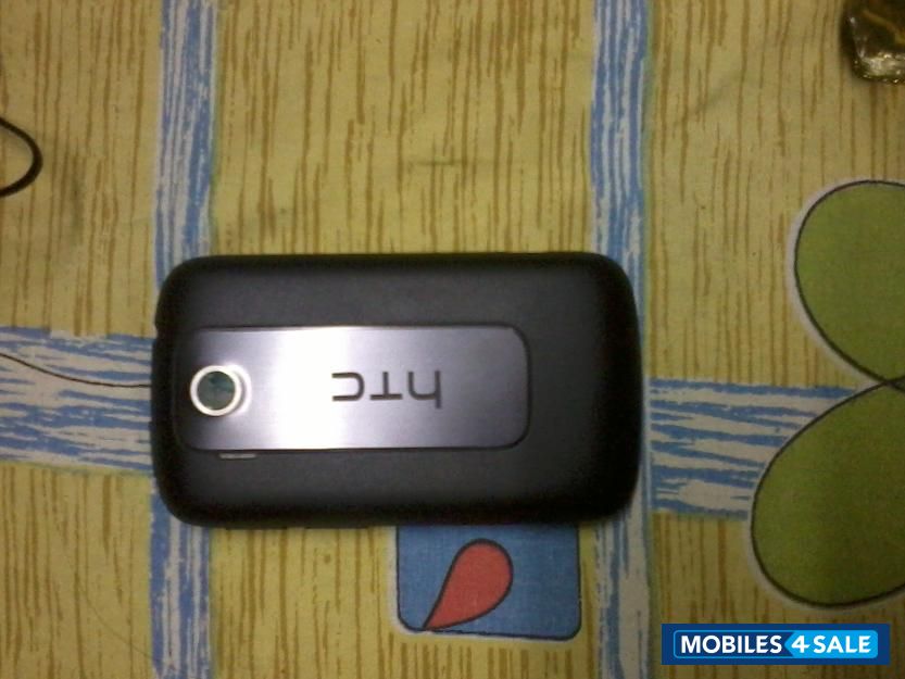 Black HTC Explorer Black HTC Explorer