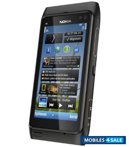 Black Nokia N8