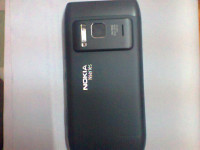 Black Nokia N8