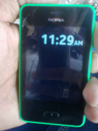 Green Nokia Asha 501