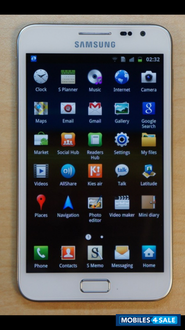 White Samsung Galaxy Note