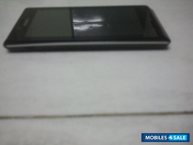 Black Sony Xperia J