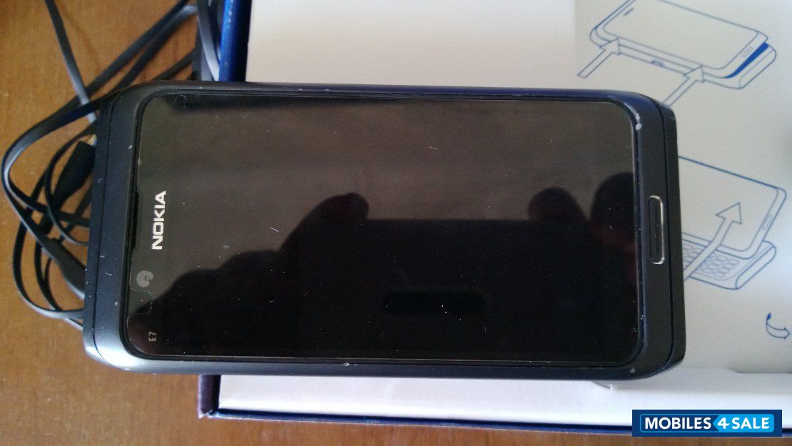 Grey Nokia E7-00