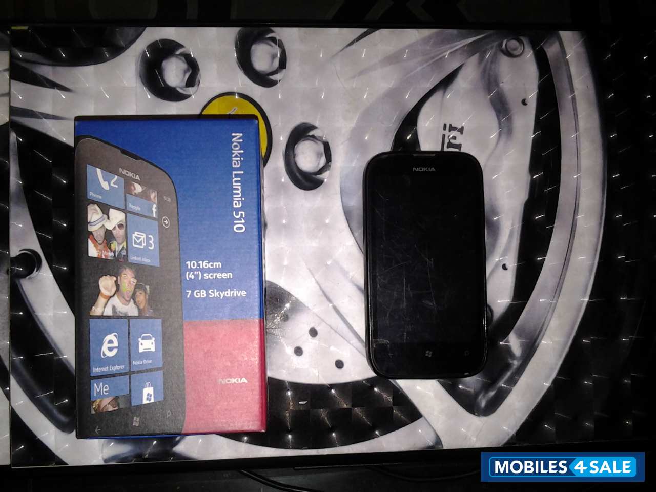 Black Nokia Lumia 510