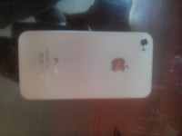 White Apple iPhone 4