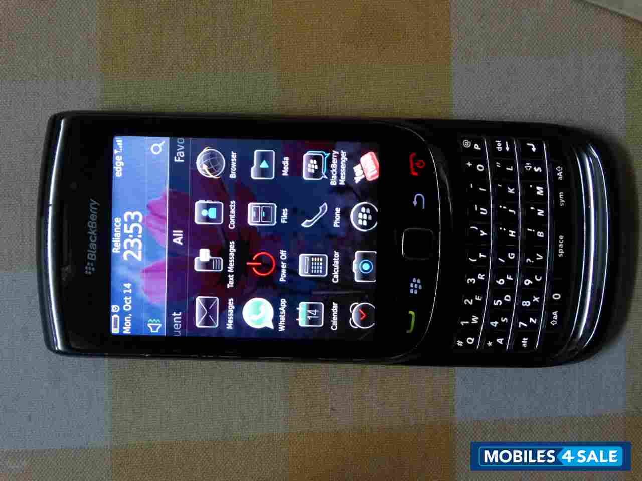 Black BlackBerry Torch 9800