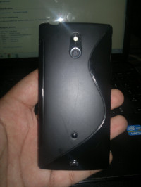 Black Sony Xperia P