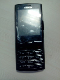 Black Nokia X2-02