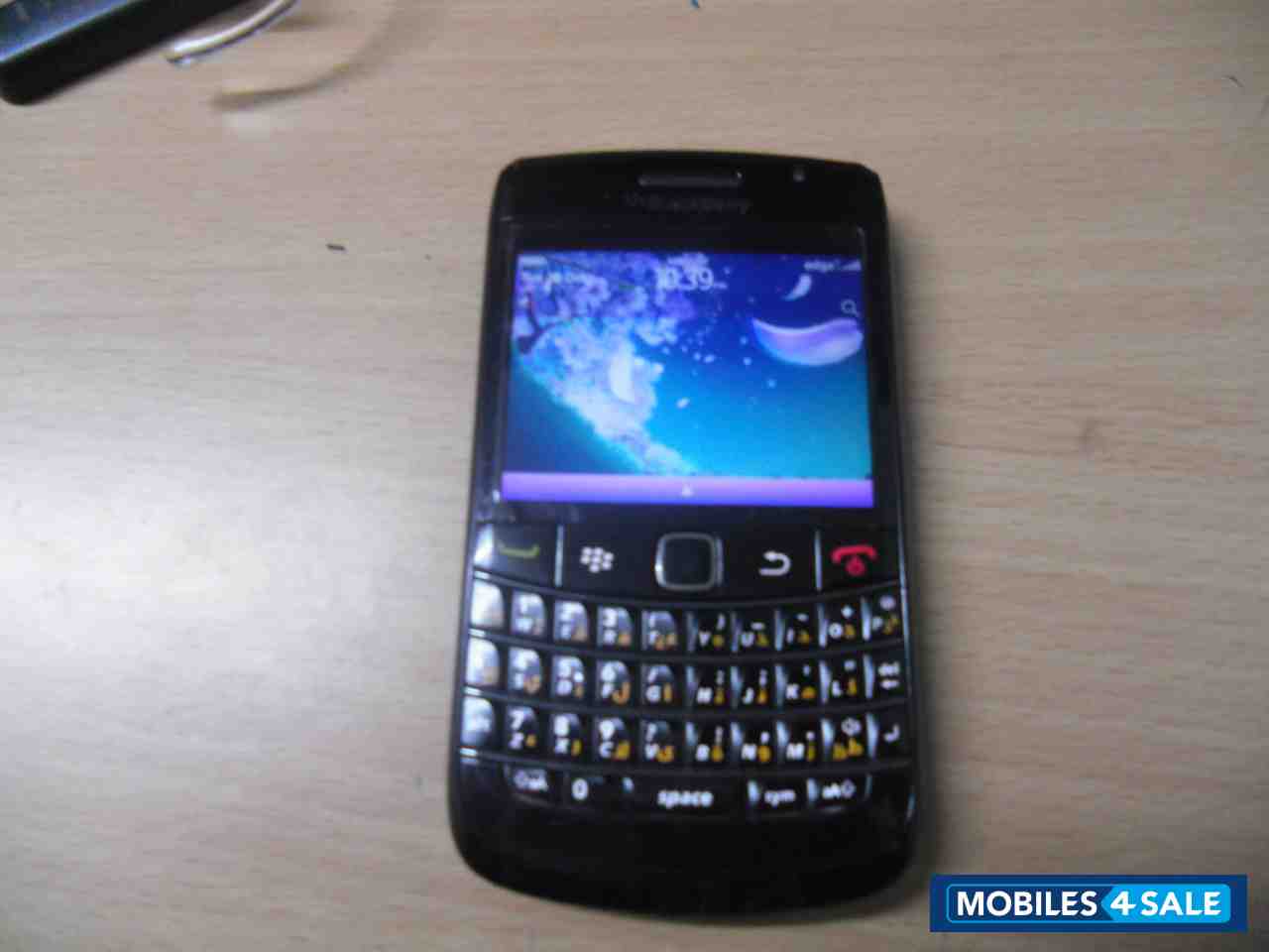 Black BlackBerry Bold 9780