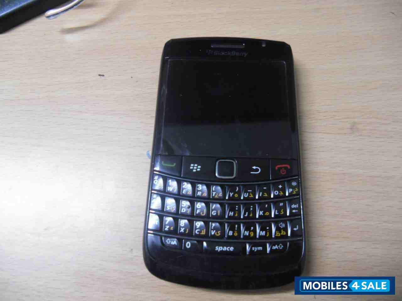Black BlackBerry Bold 9780