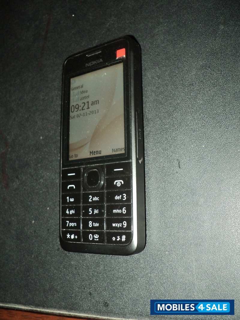 Black Nokia 301