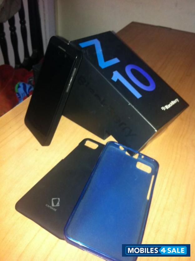 Black BlackBerry Z10