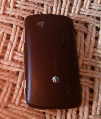 Black Sony Ericsson txt pro