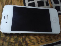 White Apple iPhone 4S