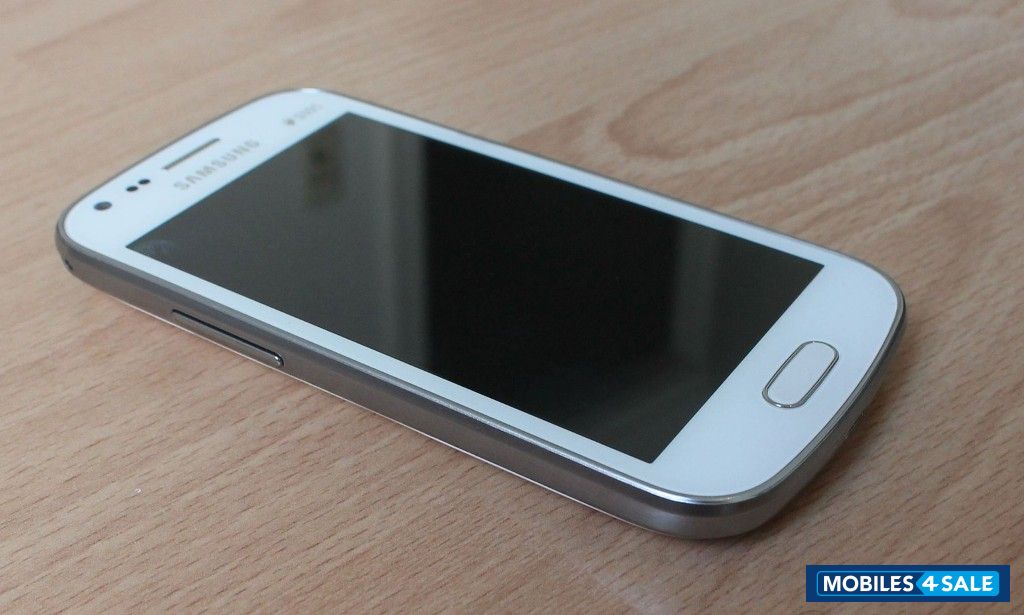 White Samsung Galaxy S Duos White Samsung Galaxy S Duos