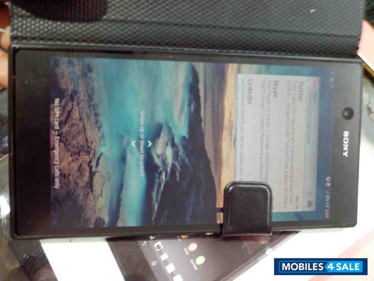 Black Sony Xperia Z Ultra