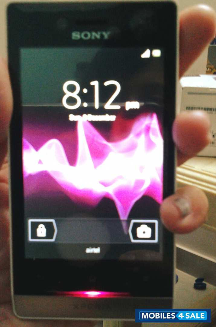 White And Silver Sony Xperia miro White And Silver Sony Xperia miro