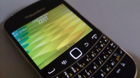 Black BlackBerry Bold 9900