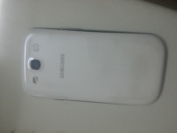 White Samsung Galaxy S3