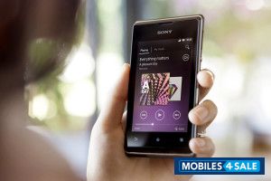 Black Sony Xperia E