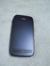 Black Nokia Lumia 710