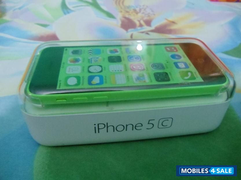 Green Apple iPhone 5C Green Apple iPhone 5C