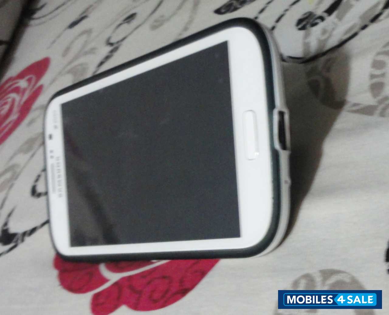 White Samsung Galaxy Grand GT-I9082