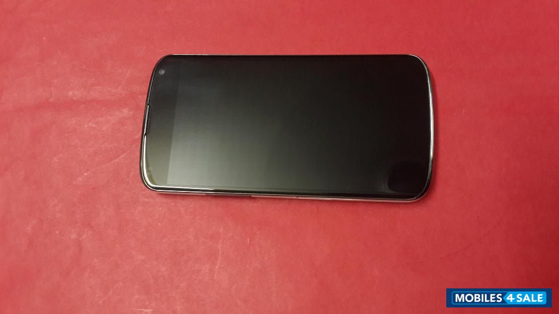 Black LG Nexus 4
