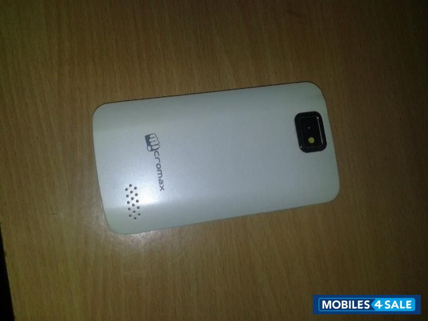 White Micromax  X455